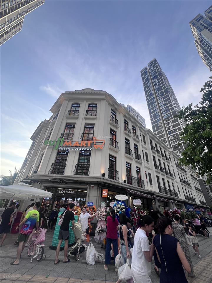 Cho thuê shophouse tmdv 4 tầng vinhomes smart city  vị trí đẹp, kinh doanh đa ngành nghề