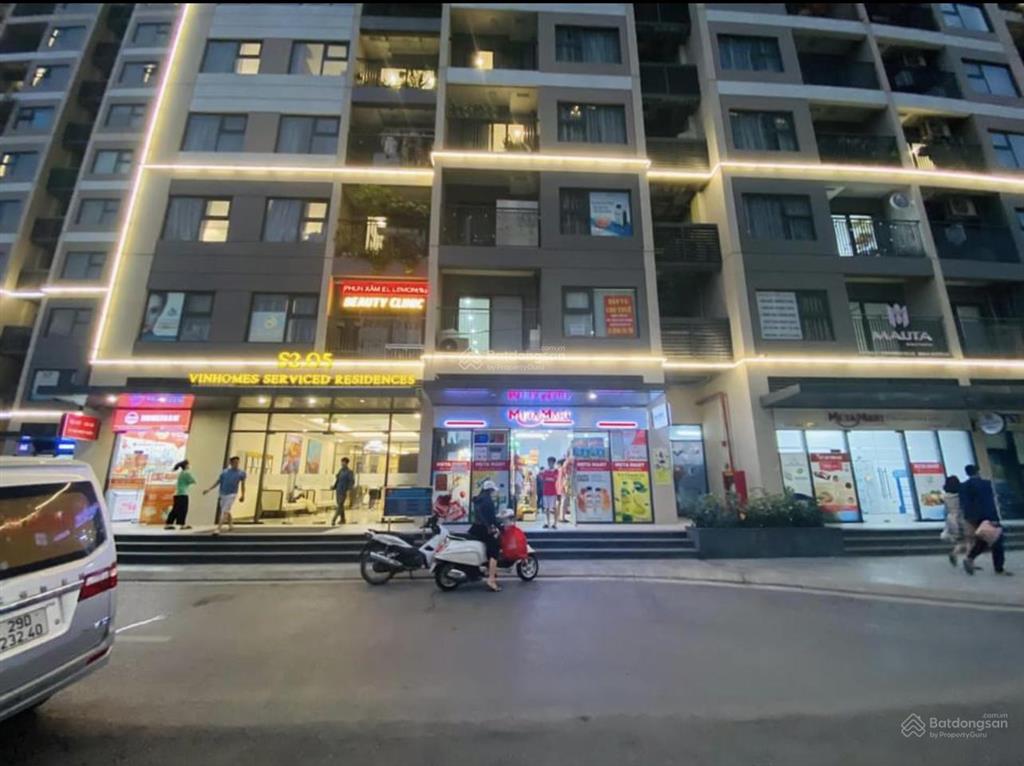 Bán căn shop chân đế vị trí mặt sảnh vinhomes smart city với toà 1200 căn hộ đã cho thuê 1tr/m2