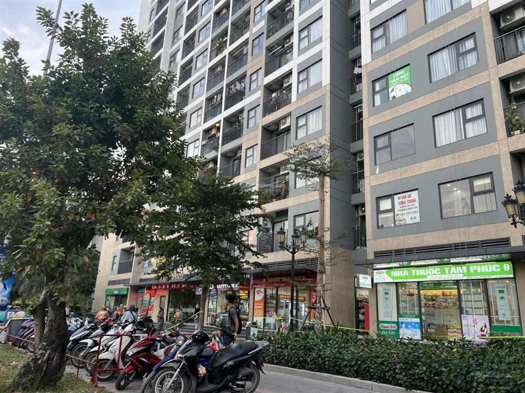 Nằm ngay bùng binh dự án shop chân đế vị trí kim cương nhất vinhomes smart city ký thẳng với cđt