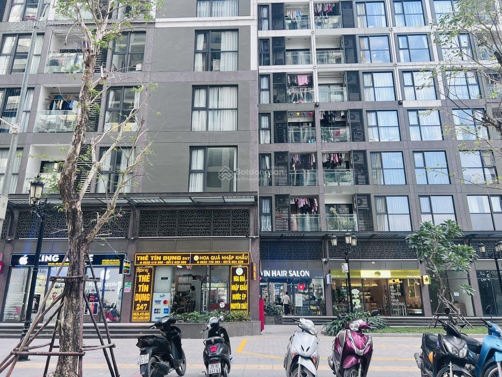 Shop chân đế masteri west heights vinhomes smart city tây mỗ sẵn sổ đỏ lâu dài, sẵn hđ thuê 5 năm.