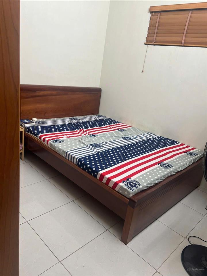 Bán căn hộ chung cư vp5 linh đàm, 2 phòng ngủ, 2 vệ sinh, giá nhỉnh 4 tỷ