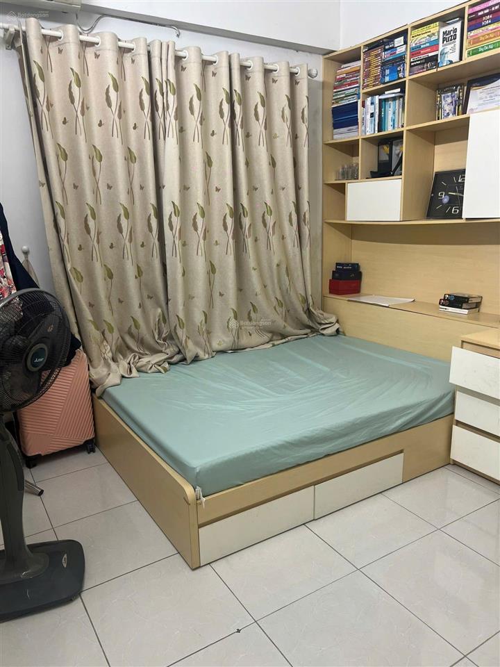 Bán căn hộ chung cư vp5 linh đàm, 2 phòng ngủ, 2 vệ sinh, giá nhỉnh 4 tỷ