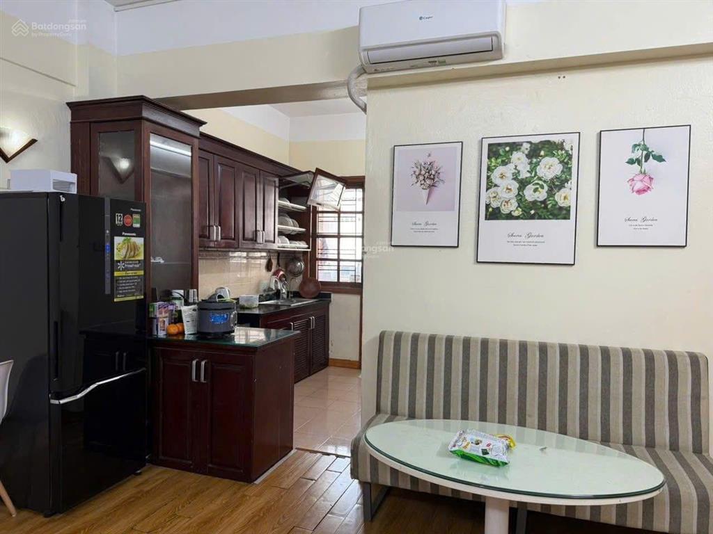 Bán căn hộ nơ 7a linh đàm, 3 ngủ, 2 vệ sinh giá chỉ quanh 5 tỷ