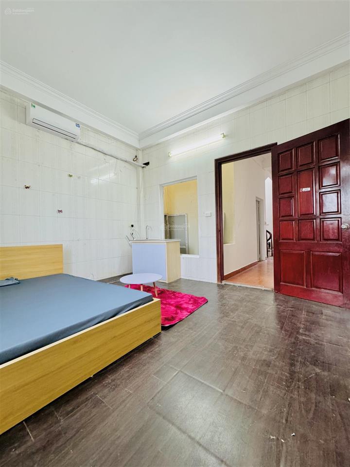 Chính chủ cho thuê phòng trọ ngõ thịnh hào 1 ngay gần đường chính trung tâm, gần văn miếu