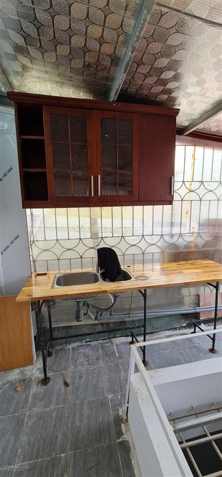 Cho thuê phòng khép kín ngõ 98 hạ yên quyết  giá 4.5tr