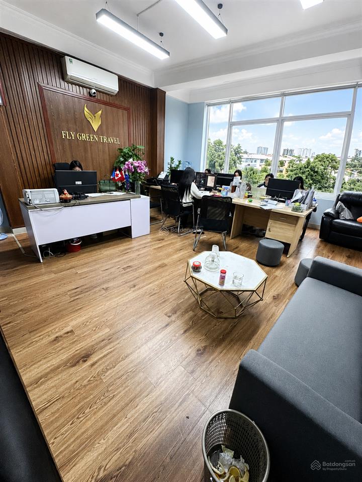 Cho thuê văn phòng mặt phố nguyễn ngọc vũ dt 40m2 giá chỉ 7 triệu