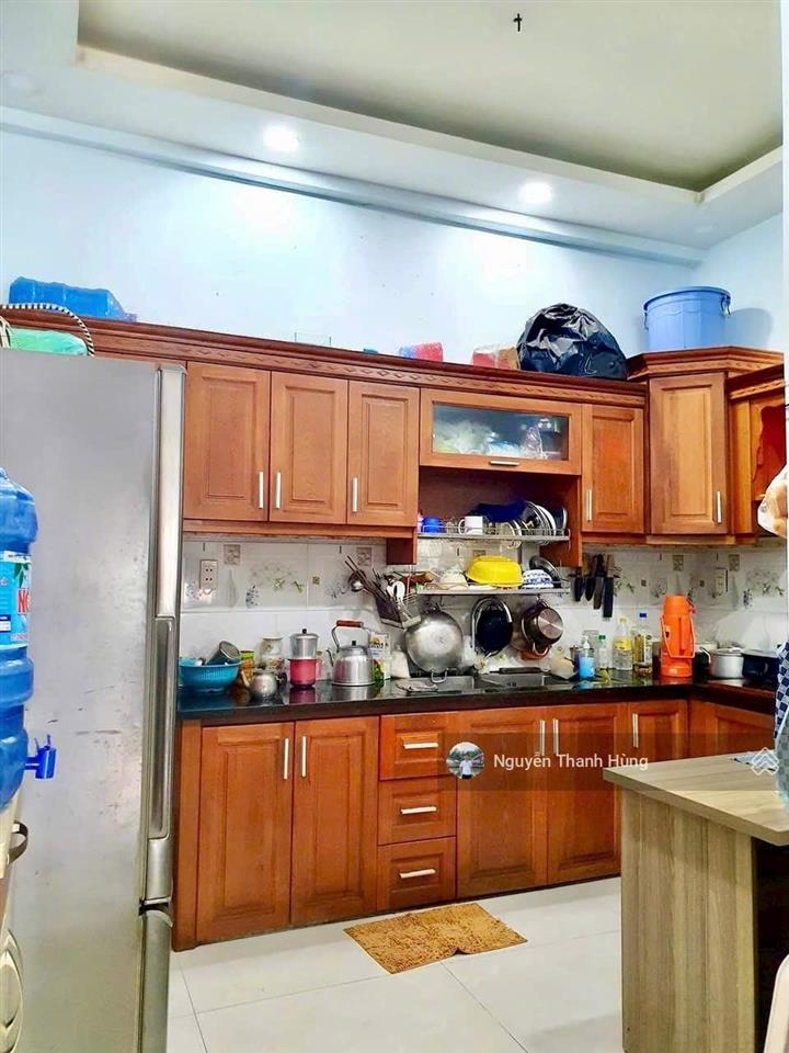 Bán nhà mặt tiền 2 tầng đúc + dãy trọ đường ht17 q12 giá rẻ 11,7 tỷ, diện tích 200m2 (5,2x38m)