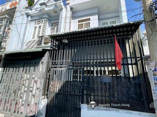 Bán nhà 2 tầng đúc hẻm xe hơi ht13 quận 12 giá rẻ 4,28 tỷ, diện tích 68m2 (4x17m) cn 54m2