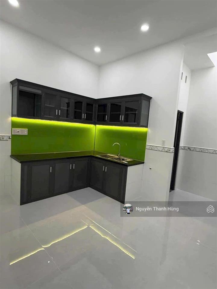 Bán nhà mặt tiền kinh doanh đỉnh nguyễn ảnh thủ quận 12 giá rẻ 10,5 tỷ
diện tích 105m2 (4x26)