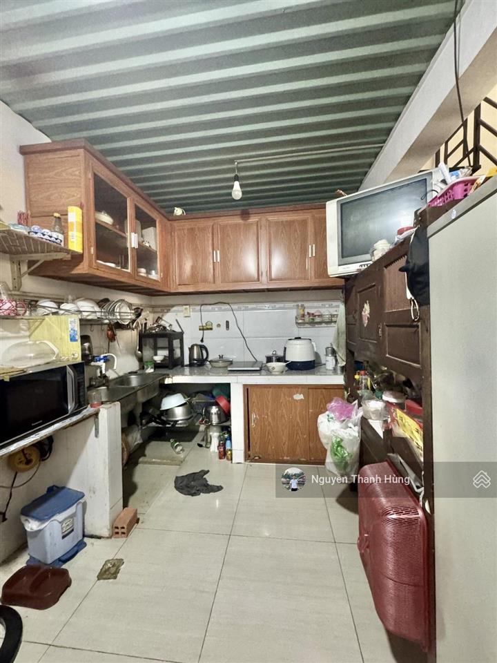 Bán nhà mặt tiền kinh doanh lâm thị hố quận 12 giá rẻ 6,85 tỷ
diện tích 79m2 (4x20)