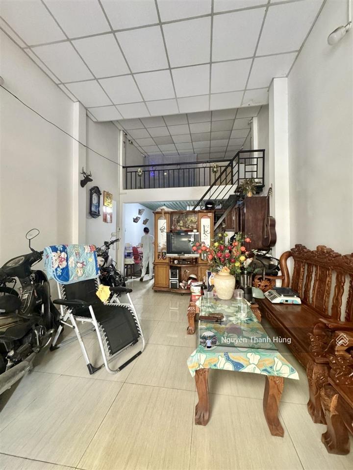 Bán nhà mặt tiền kinh doanh lâm thị hố quận 12 giá rẻ 6,85 tỷ
diện tích 79m2 (4x20)