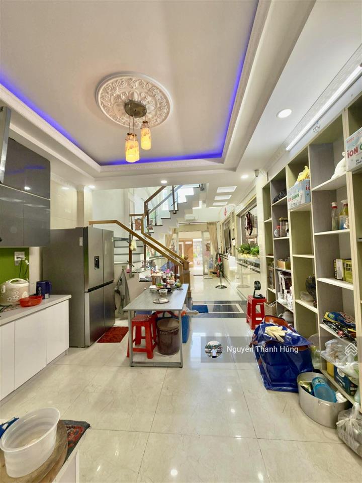 Bán nhà 4 tầng đúc hẻm xe hơi sát mặt tiền tch26 quận 12 giá rẻ 6,4 tỷ
diện tích 78m2 (4x20)