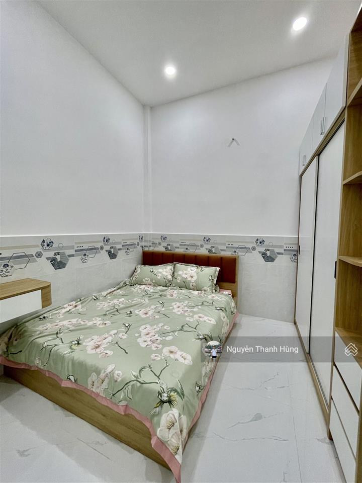 Bán nhà giá rẻ như lô đất ngay ubnd phường tân thới hiệp quận 12 chỉ 4,39 tỷ
diện tích 77m2 (4,5x17