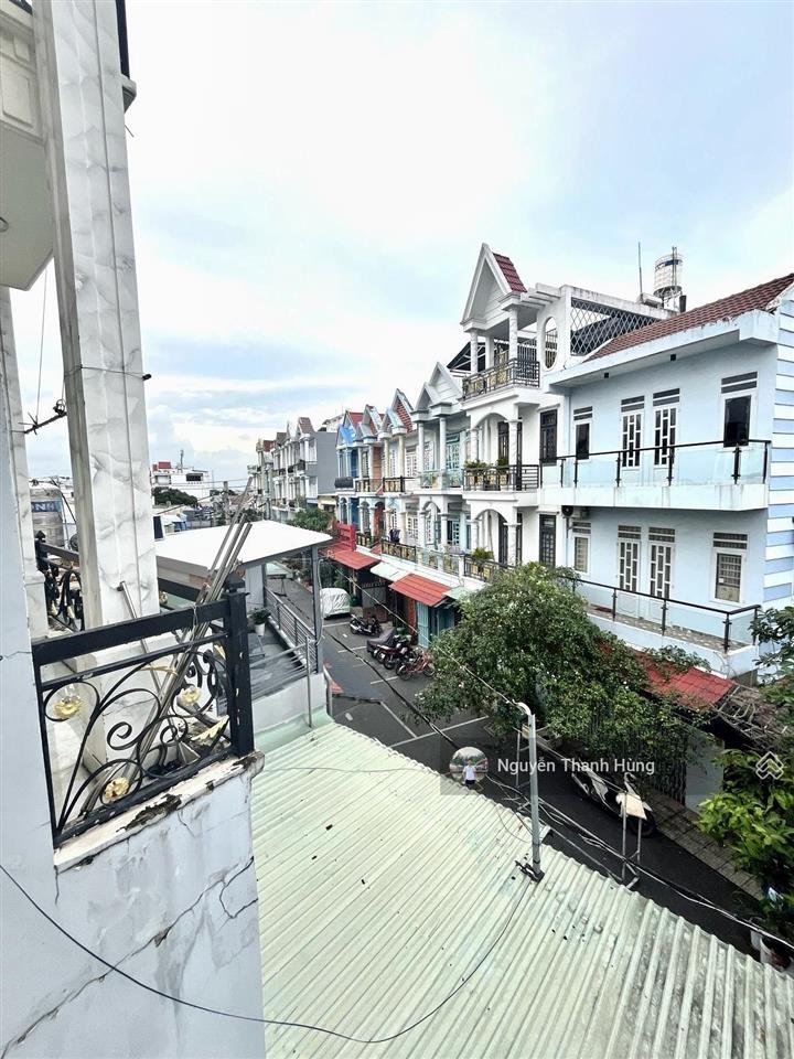 Bán nhà 4 tầng đúc hẻm xe hơi tránh bùi văn ngữ q12 giá 5,05 tỷ diện tích 65m² (4,3x15) cn 46,4m²