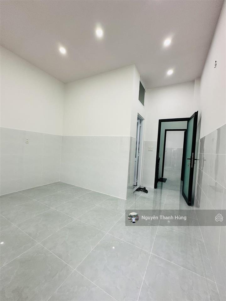 Bán nhà 2 tầng đúc hẻm xe hơi đông bắc quận 12 giá rẻ 4,15 tỷ
diện tích 56m2 (4x14)
