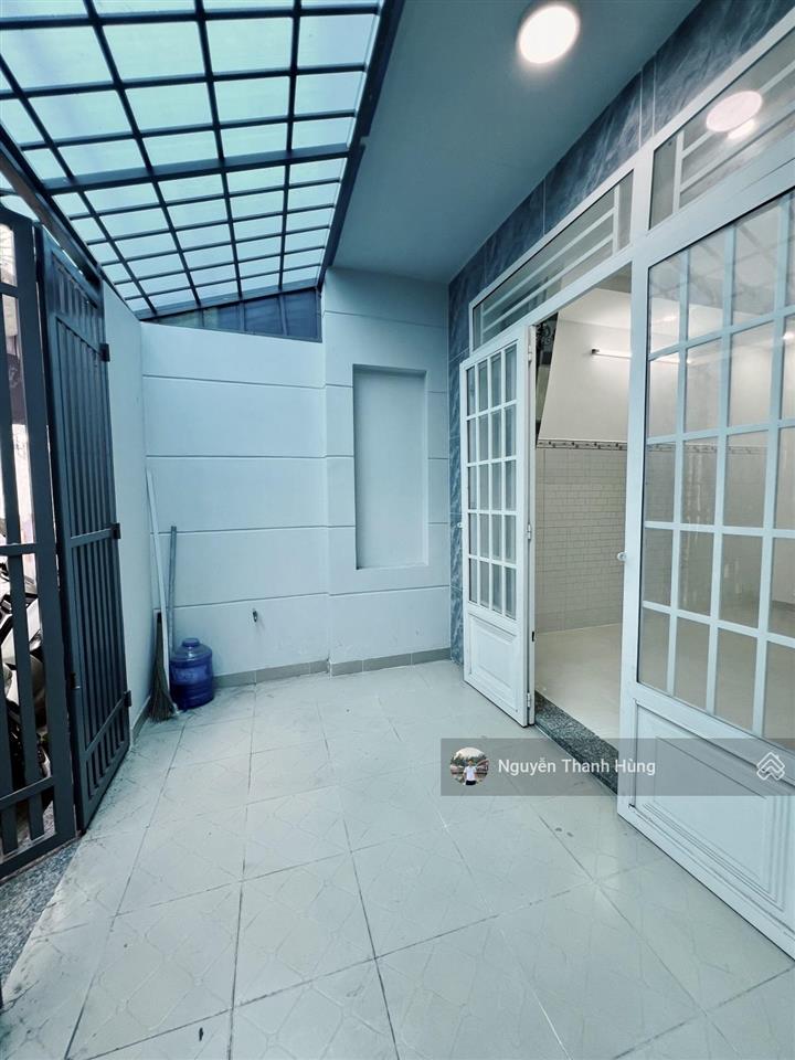Bán nhà 2 tầng đúc hẻm xe hơi ht17 quận 12 giá rẻ 4,15 tỷ, diện tích 60m (4x15)