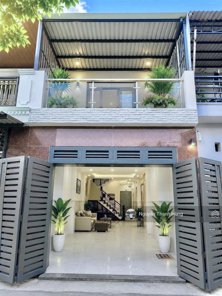 Bán nhà 3 tầng đúc hẻm xe tải thông kinh doanh lâm thị hố q12 giá rẻ 6,3 tỷ diện tích 80m2 (4x20)
