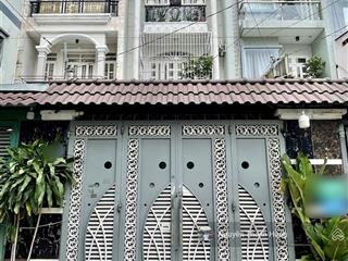 Bán nhà 3 tầng đúc hxh sát mặt tiền tth21 quận 12 giá rẻ 5,65 tỷ
diện tích 85m2 (4x21) cn65