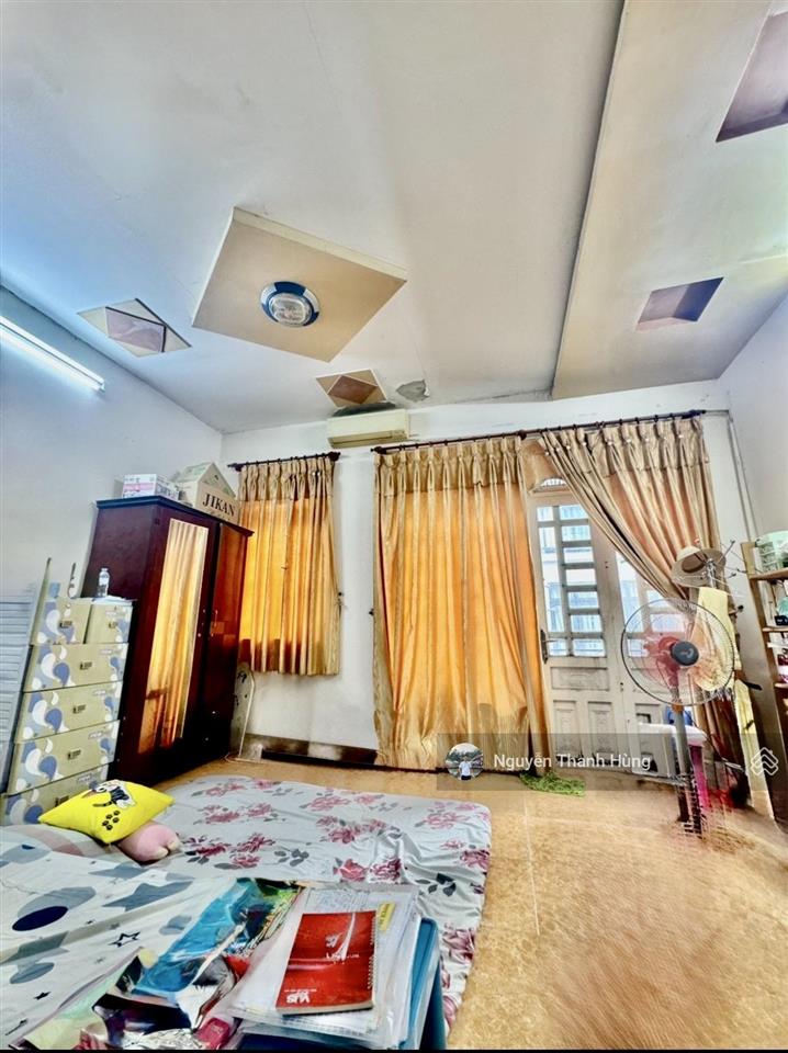 Bán nhà 3 tầng đúc hẻm xe hơi sát mặt tiền tch08 quận 12 giá rẻ 4,6 tỷ
diện tích 60m2 (5x12)