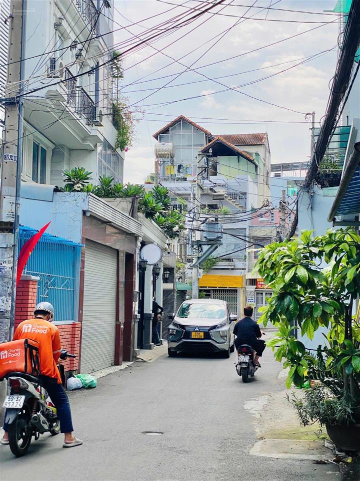 Cần bán nhà ngang 17m, đất 133m hxh 6m phan đăng lưu phường 3 quận bình thạnh chỉ 18,5 tỷ còn bớt