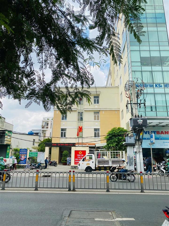 Bán nhà 4 tầng hđt 33 triệu mặt tiền kinh doanh đinh tiên hoàng phường 3 q.bình thạnh 12 tỷ còn bớt
