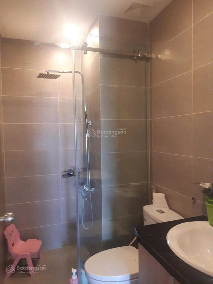Bán căn hộ cc giá siêu hời tại 702 xa lộ hà nội, 3,6 tỷ, 68m2