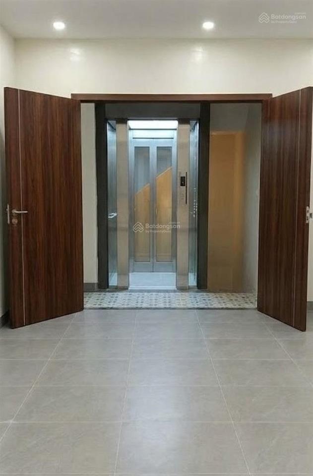 Cho thuê văn phòng 2 tầng  80m2  phố gia thụy, long biên