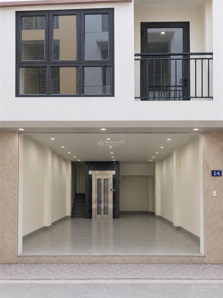 Cho thuê văn phòng 2 tầng  80m2  phố gia thụy, long biên