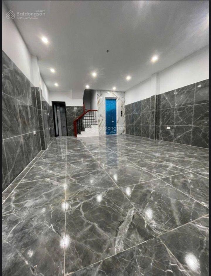 Chủ cần tiền giảm 1,5 tỷ, an dương dt 68m2x 6 tầng, giá 15 tỷ, 2 thang máy, cách 10m ra ô tô tránh