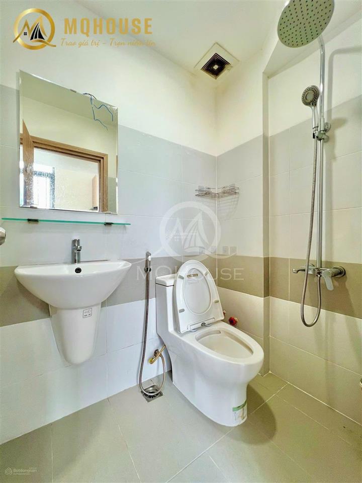 Sẵn phòng có gác mới xây full nội thất ngay cvpm quang trung  tô ký  gtvt  fpt