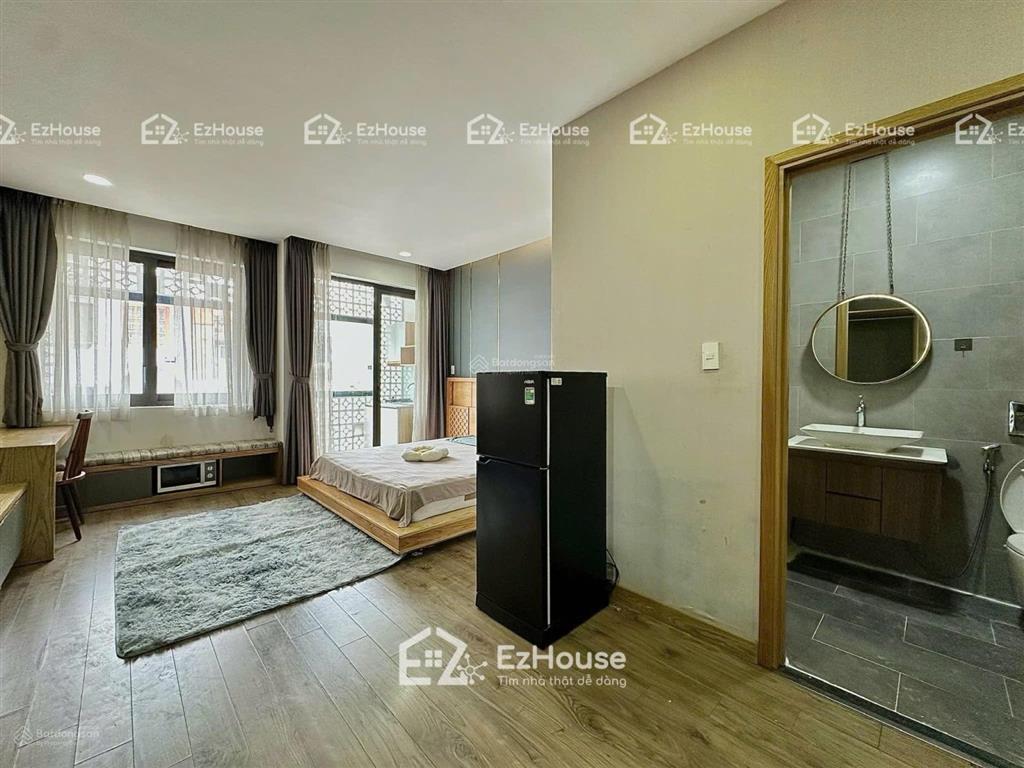 Khai trương căn hộ 40m2 ban công ngay nguyễn văn quá  cầu tham lương tiện trung tâm