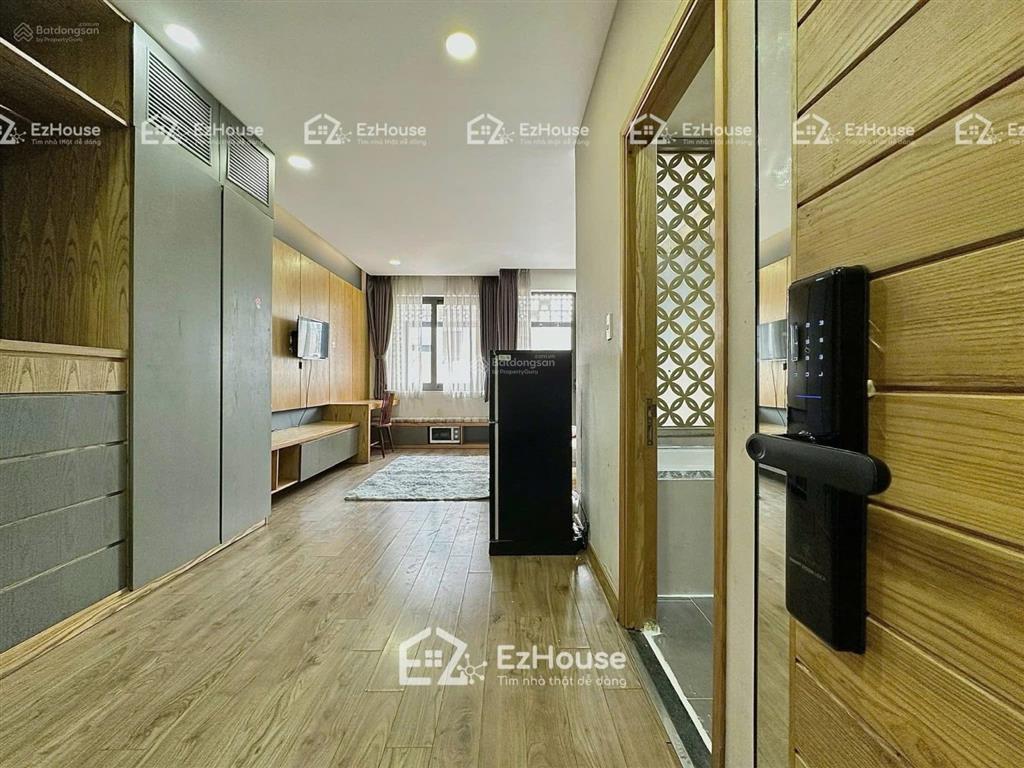 Khai trương căn hộ 40m2 ban công ngay nguyễn văn quá  cầu tham lương tiện trung tâm