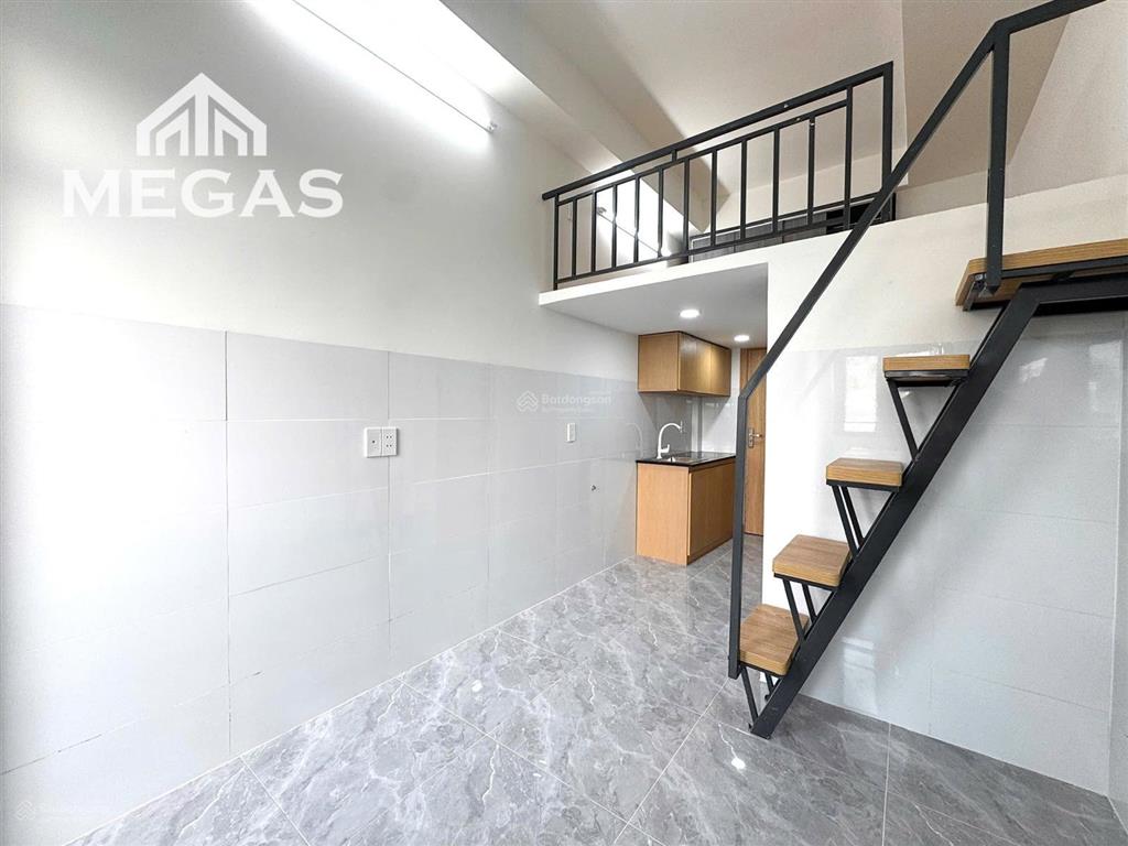 Căn hộ dịch vụ 25m2 có gác full nội thất ban công ngay nguyễn ảnh thủ  đh lđxh