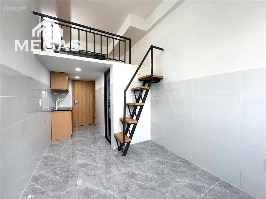 Căn hộ dịch vụ 25m2 có gác full nội thất ban công ngay nguyễn ảnh thủ  đh lđxh