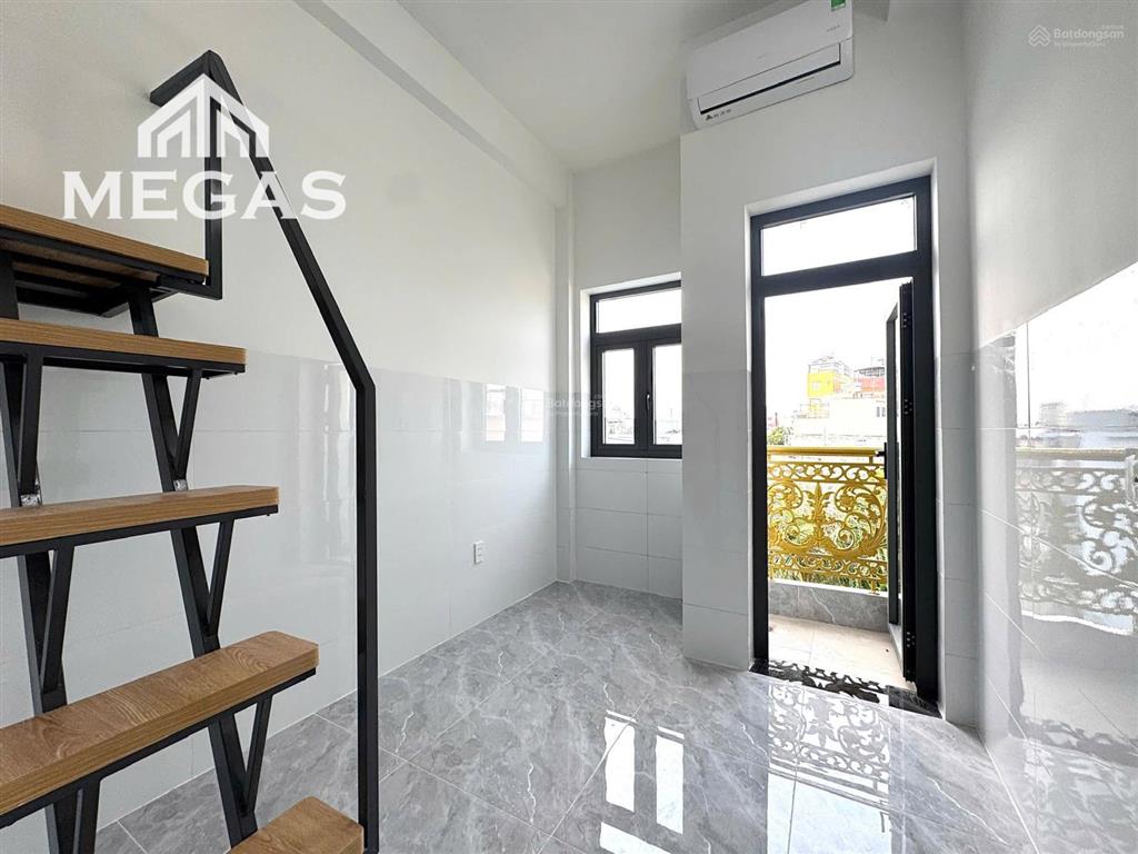 Căn hộ dịch vụ 25m2 có gác full nội thất ban công ngay nguyễn ảnh thủ  đh lđxh