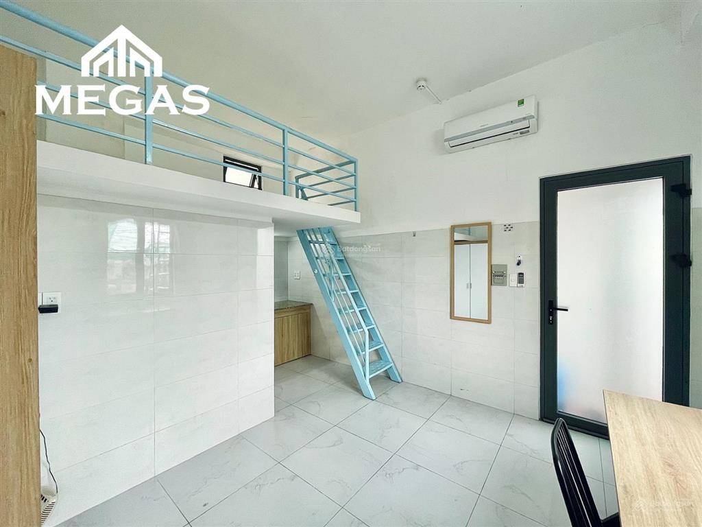 Phòng trọ gác 30m2 giá hssv ngay nguyễn văn quá  cầu tham lương  trường chinh