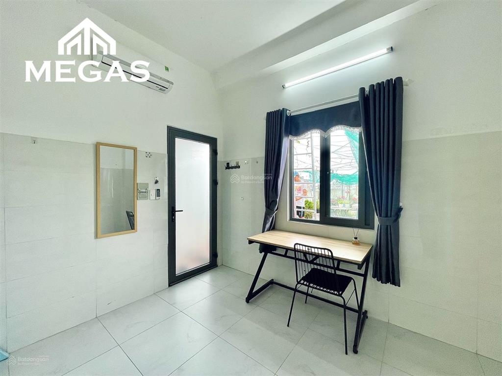 Phòng trọ gác 30m2 giá hssv ngay nguyễn văn quá  cầu tham lương  trường chinh