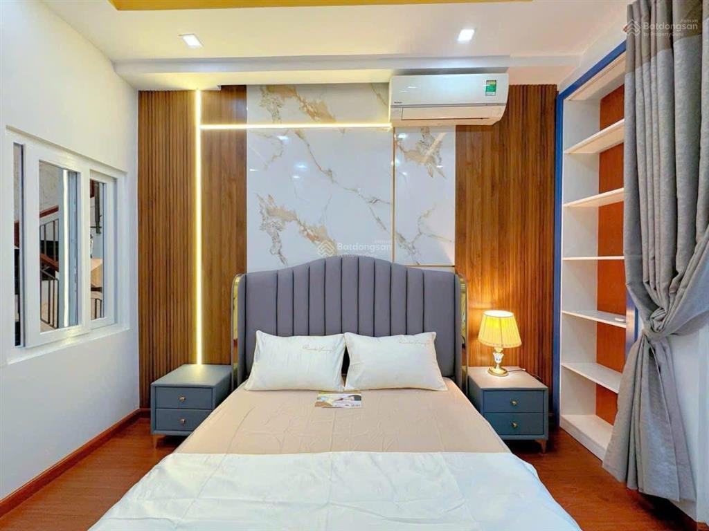 Cho thuê nhà 16tr full nội thất gần emart phan huy ích