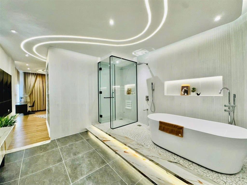 Cho thuê nhà full nội thất mới xây thống nhất p16 gò vấp