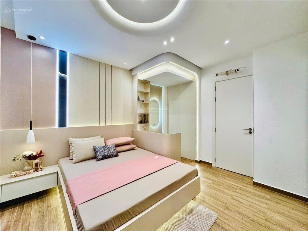 Cho thuê nhà full nội thất mới xây thống nhất p16 gò vấp