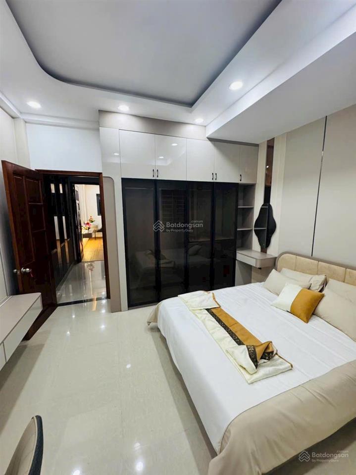 Cho thuê nhà full nội thất hẻm xe hơi thông 385 lê văn thọ
