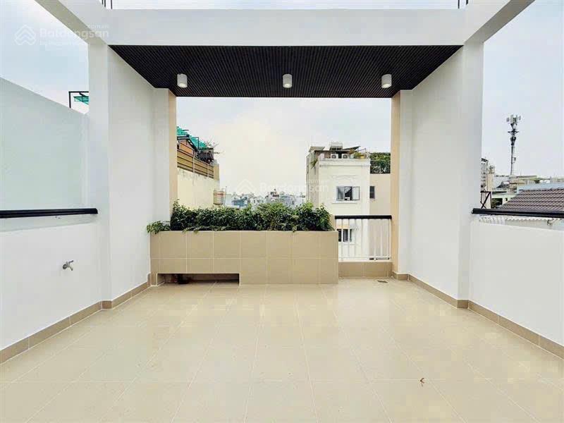 Cho thuê nhà 20tr full nội thất hẻm xe hơi 158 phạm văn chiêu