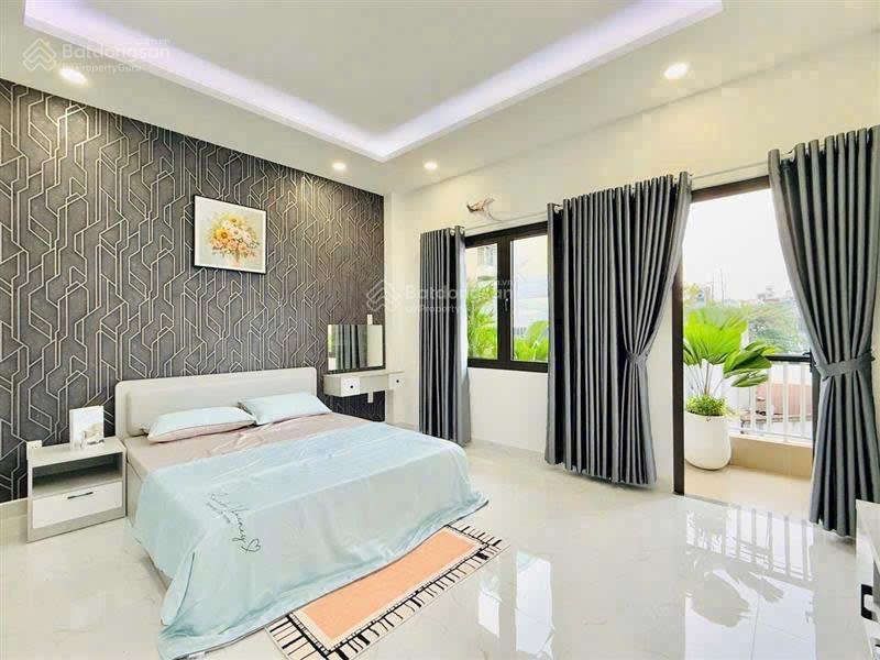Cho thuê nhà 20tr full nội thất hẻm xe hơi 158 phạm văn chiêu