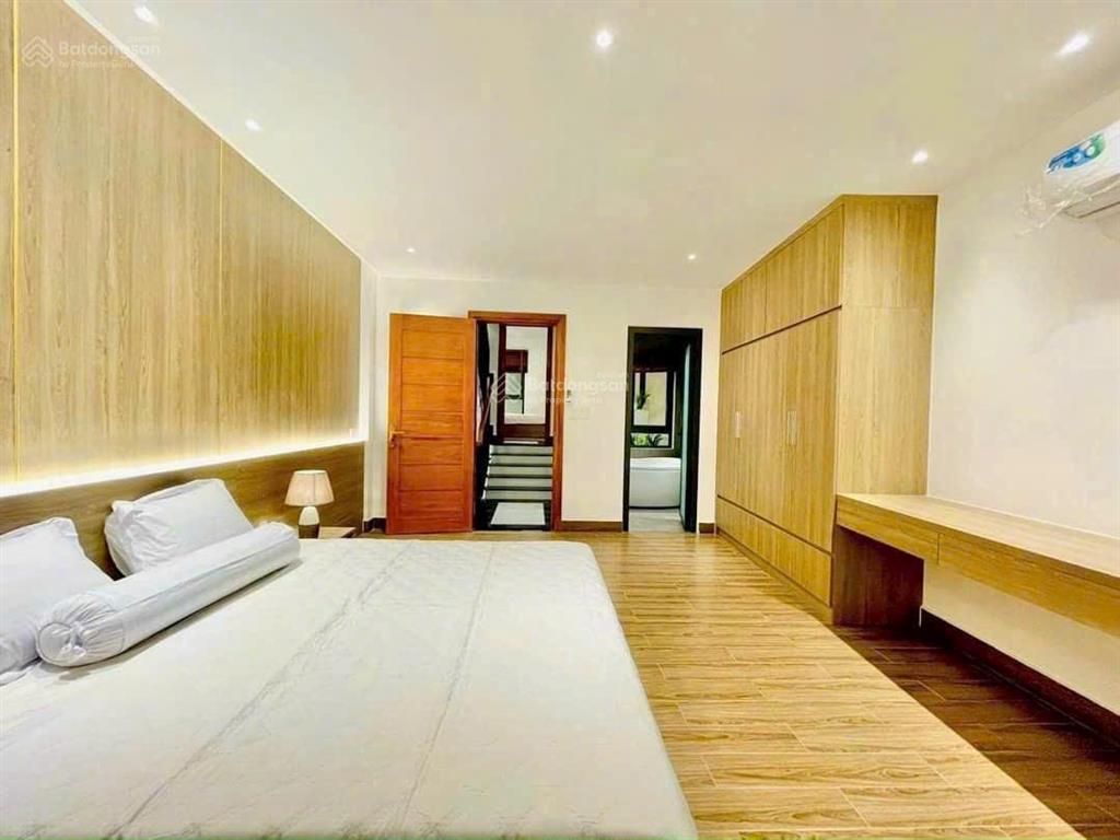 Cho thuê nhà full nội thất hẻm xe hơi 481 nguyễn văn khối
