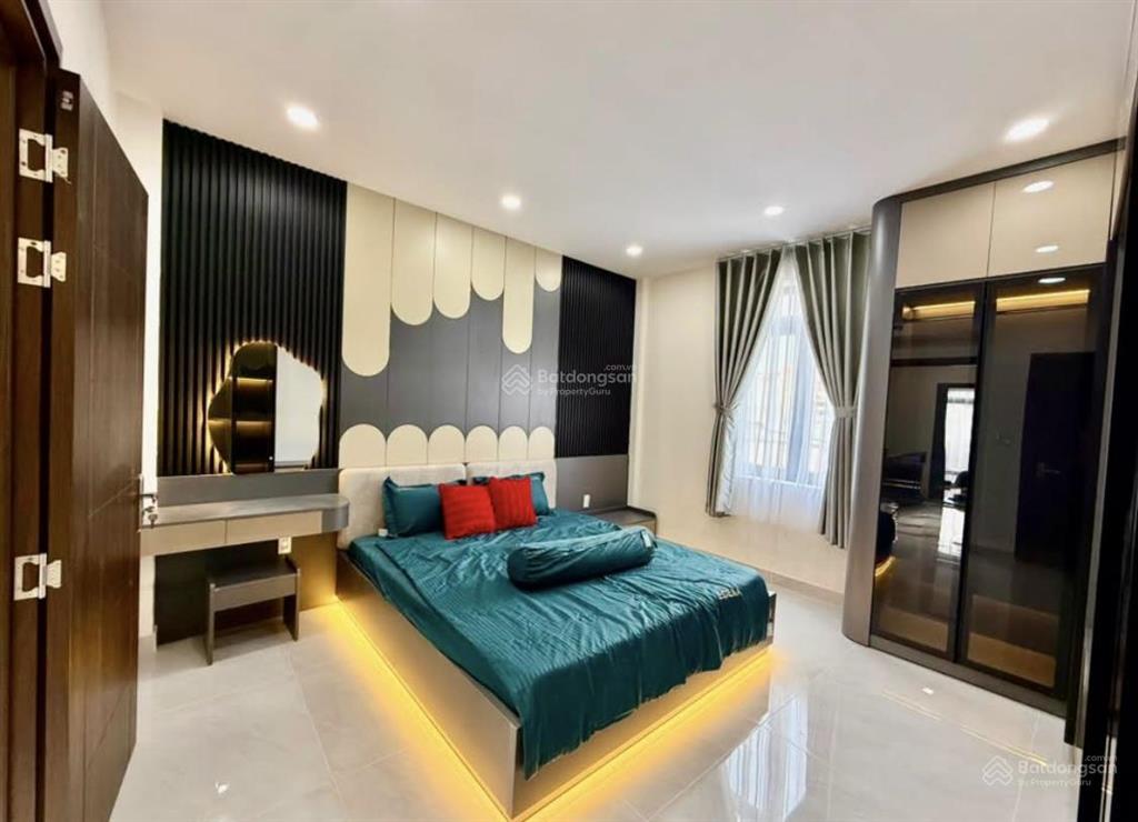 Cho thuê nhà 18tr 4pn full nội thất thống nhất