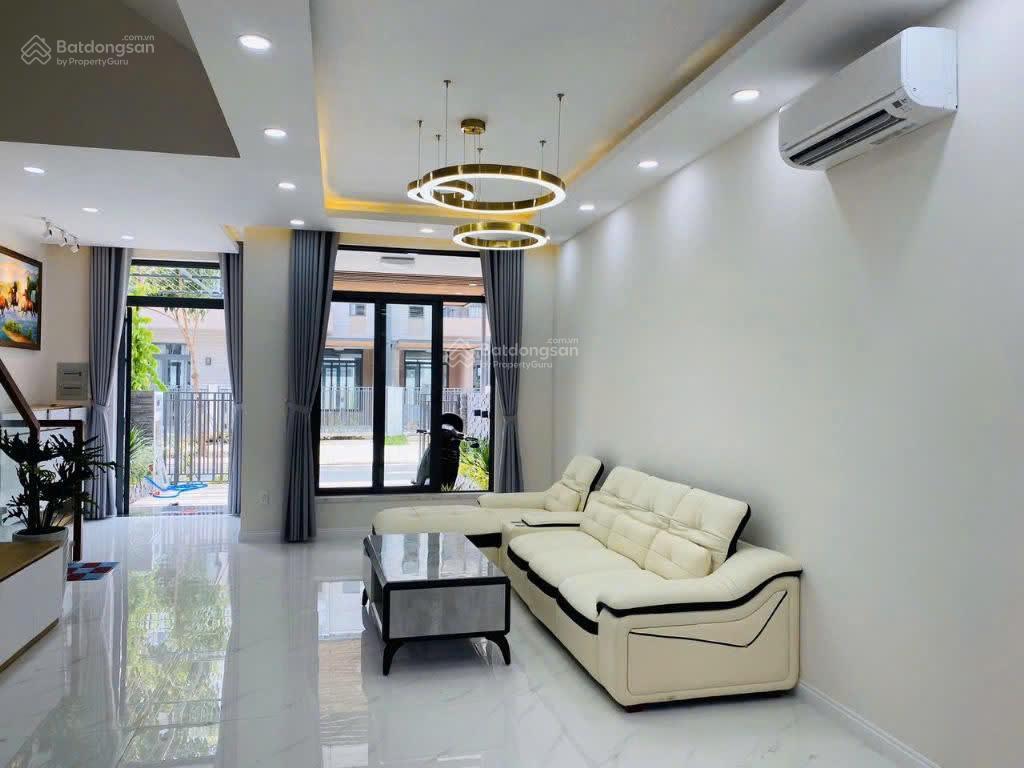 Bán biệt thự lavila kiến á  nhà bè, 13,3 tỷ, 96,8 m2 , full nội thất vào ở ngay
