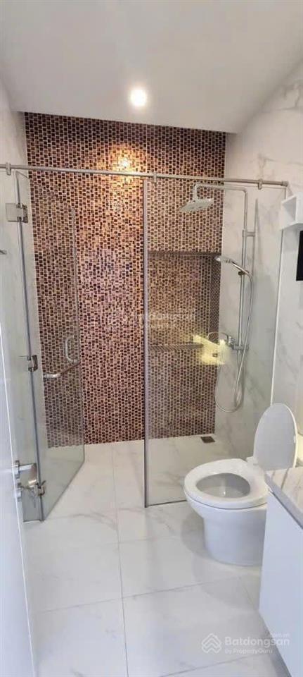 Định cư bán nhanh biệt thự nine south, nguyễn hữu thọ ,gía 24 tỷ ra nhanh 21,5 tỷ, 140m2,