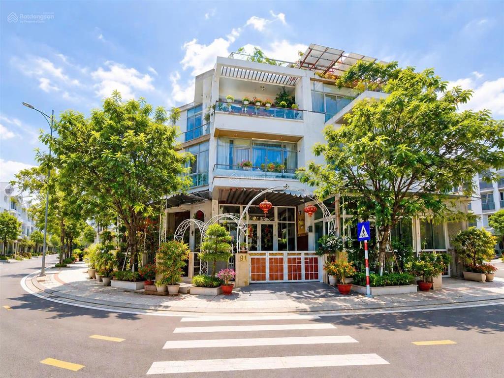 Bán biệt thự góc 2 mt jamona golden silk  khu compound ven sông, an ninh 24/7