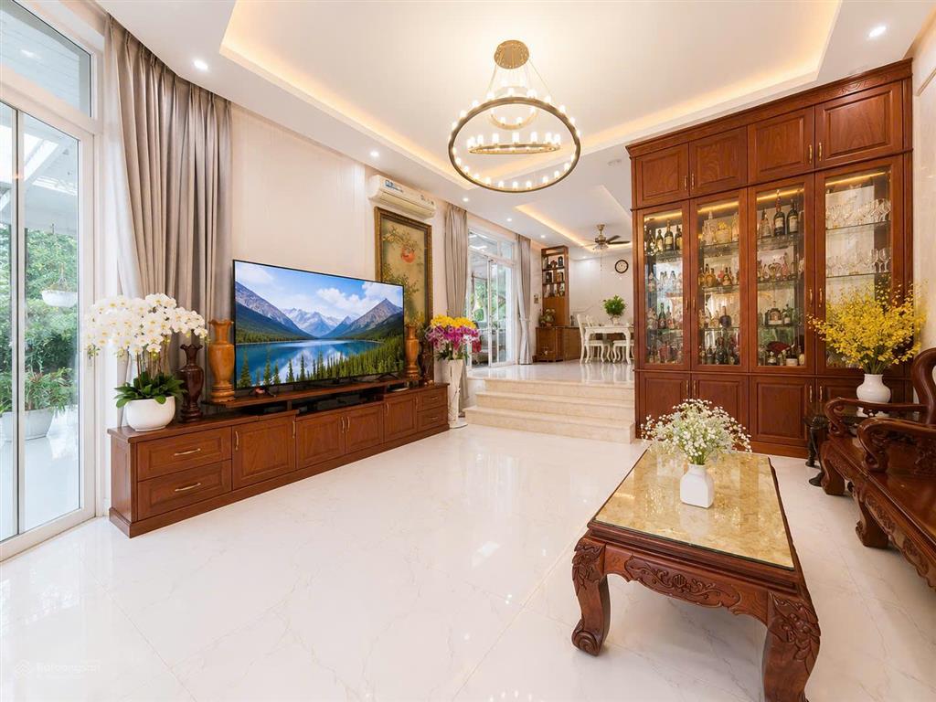 Bán biệt thự góc 2 mt jamona golden silk  khu compound ven sông, an ninh 24/7
