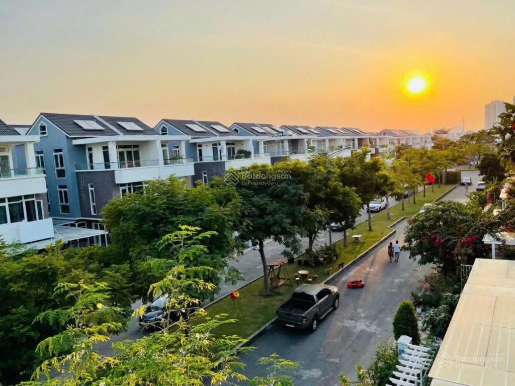 Biệt thự kdc jamona golden silk  đường n5  khu compound an ninh